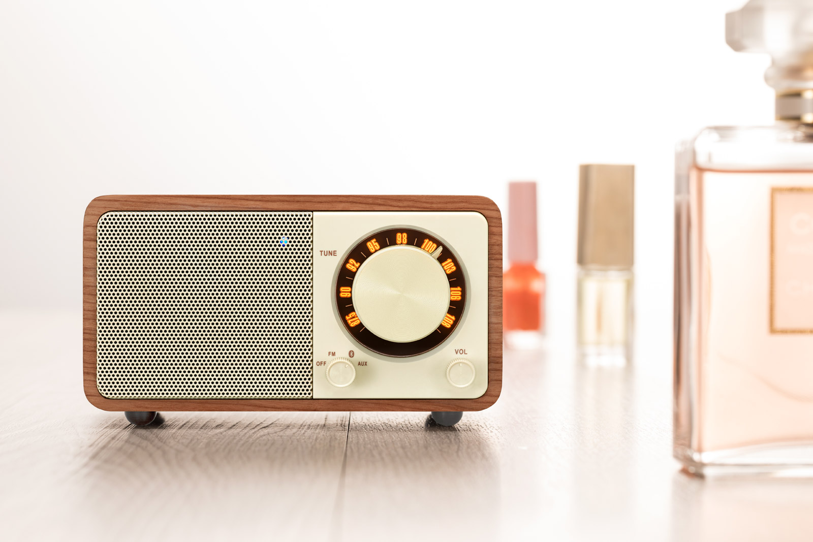 Radio FM avec Bluetooth portatif WR-7