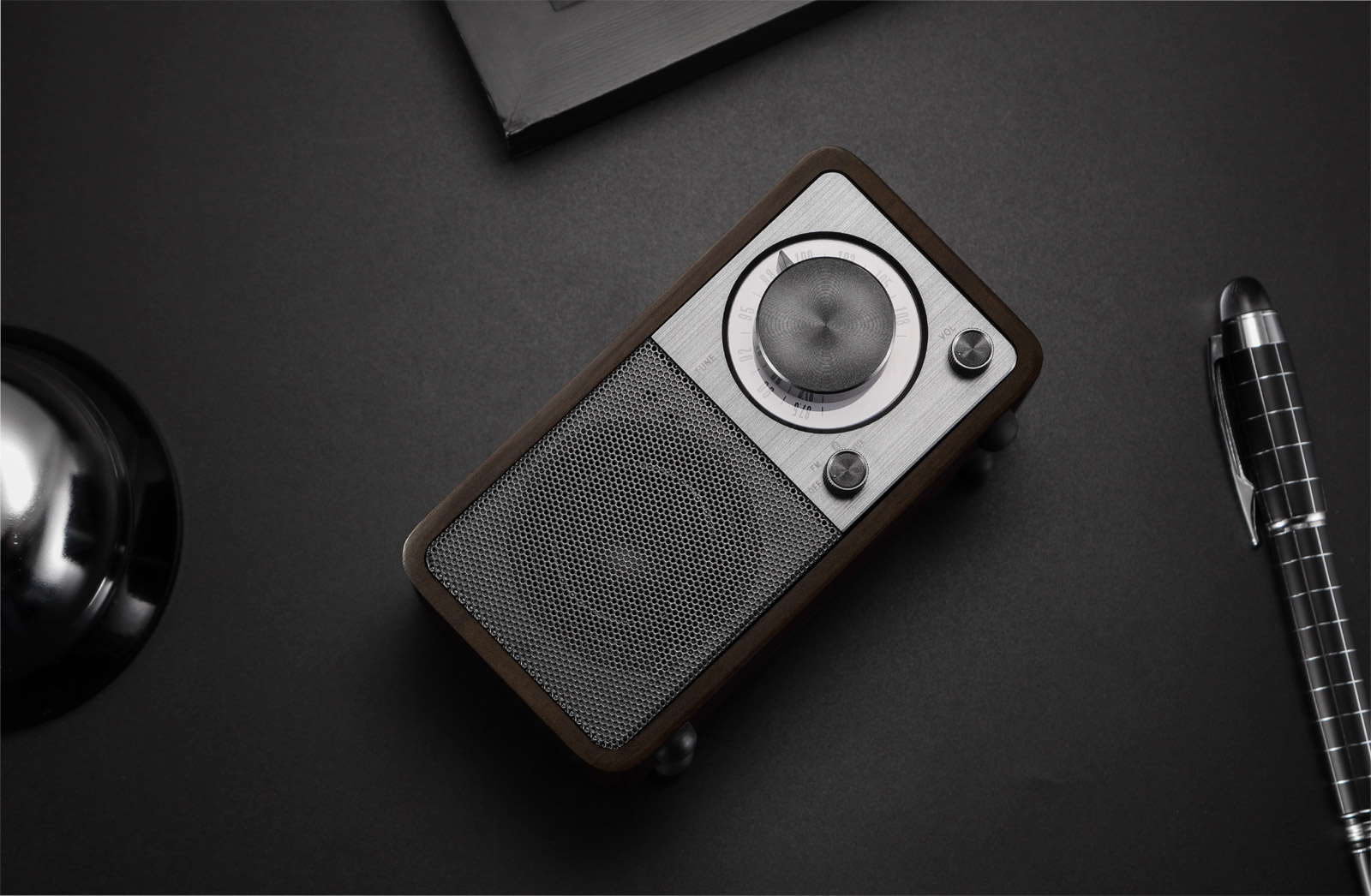 Radio FM avec Bluetooth portatif WR-7